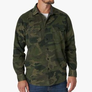 Wrangler Authentics Green Camouflage Button-Up Fleece Shirt/Jacket *Shaket